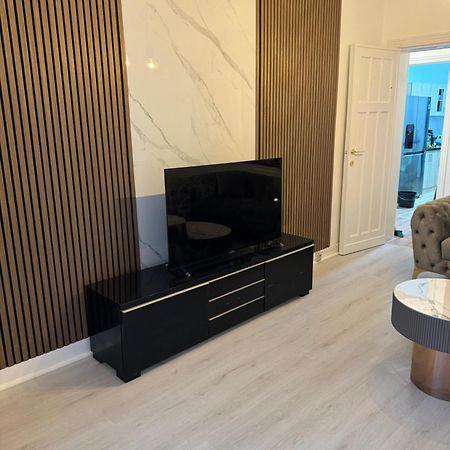 Appartement 2 Chambre Luxueuse A Jette Brussels Luaran gambar